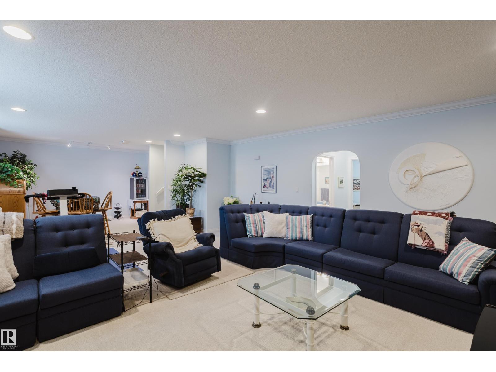 #25 929 PICARD DR NW, Edmonton