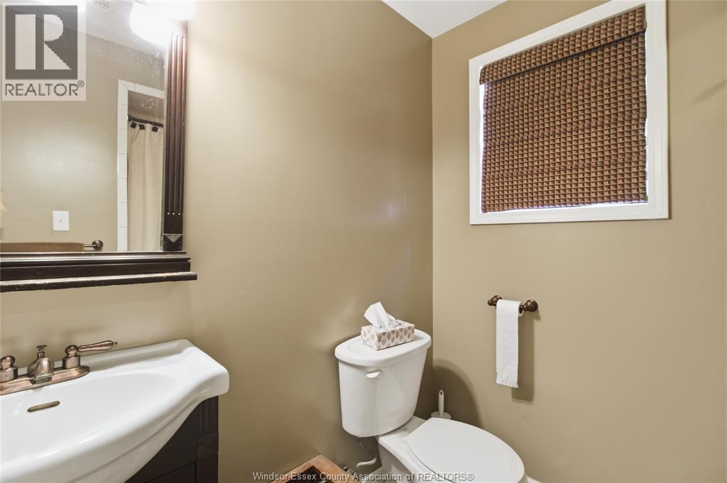 416 LILLIAN LANE, Lakeshore, Ontario, N0R1A0 — Photo 12