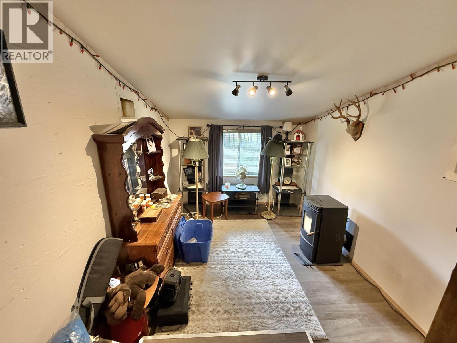 5628 KIRBY ROAD - 23