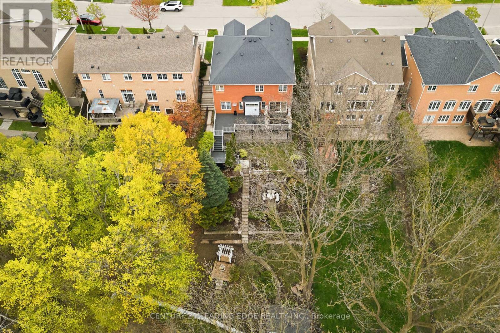 62 JAMES ROWE DRIVE - 41