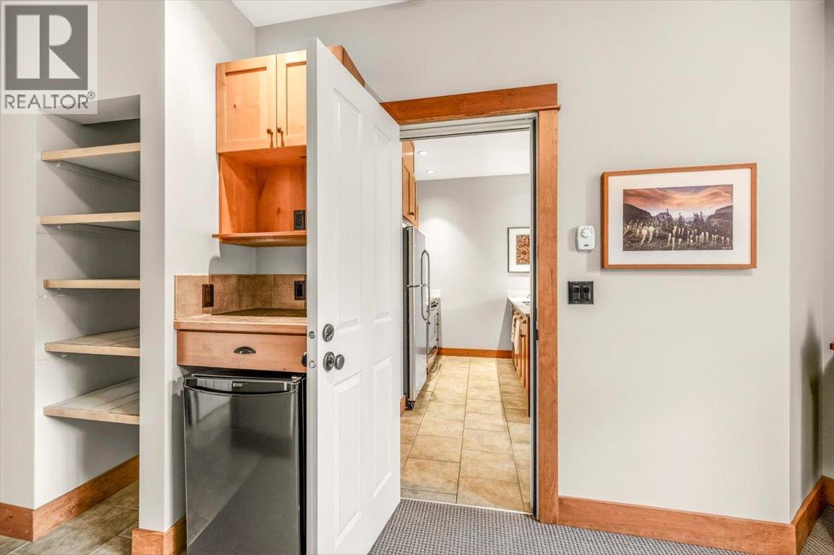 #634 4559 Timberline Crescent - 16