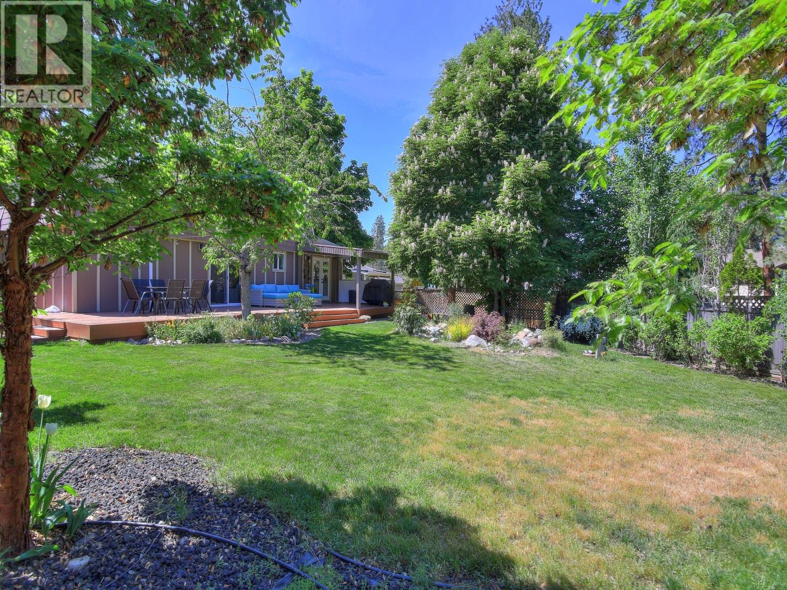  812 Paret Road, Kelowna