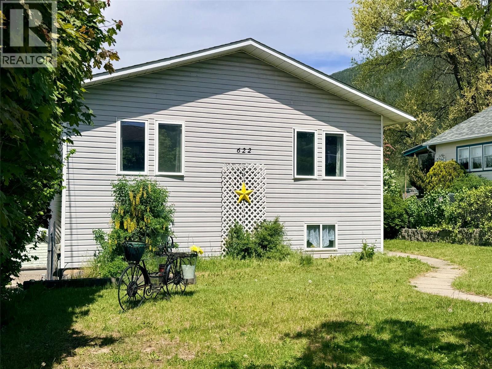622 Regina Street - 39