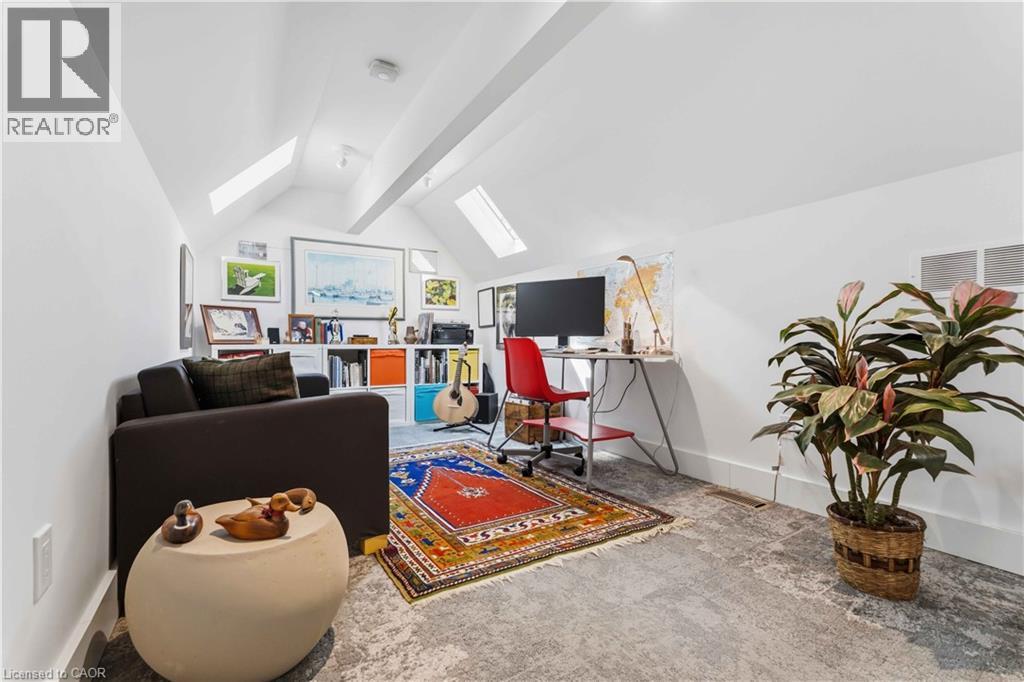 20 SHAKESPEARE Avenue - 39