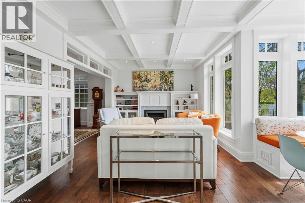 20 SHAKESPEARE Avenue - 21