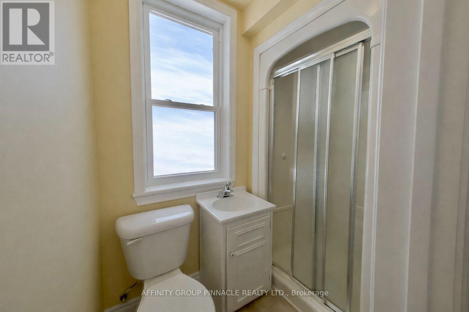 482 PORTAGE ROAD - 17