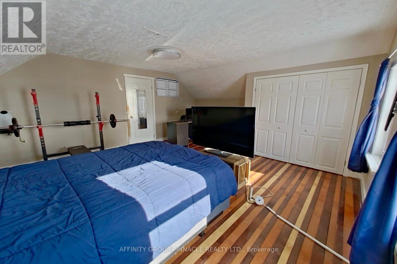 482 PORTAGE ROAD - 25