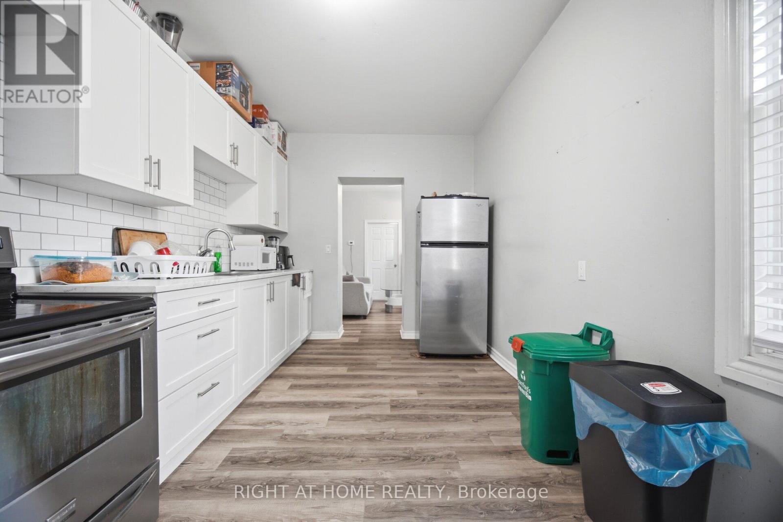 190 SHERIDAN STREET - 21