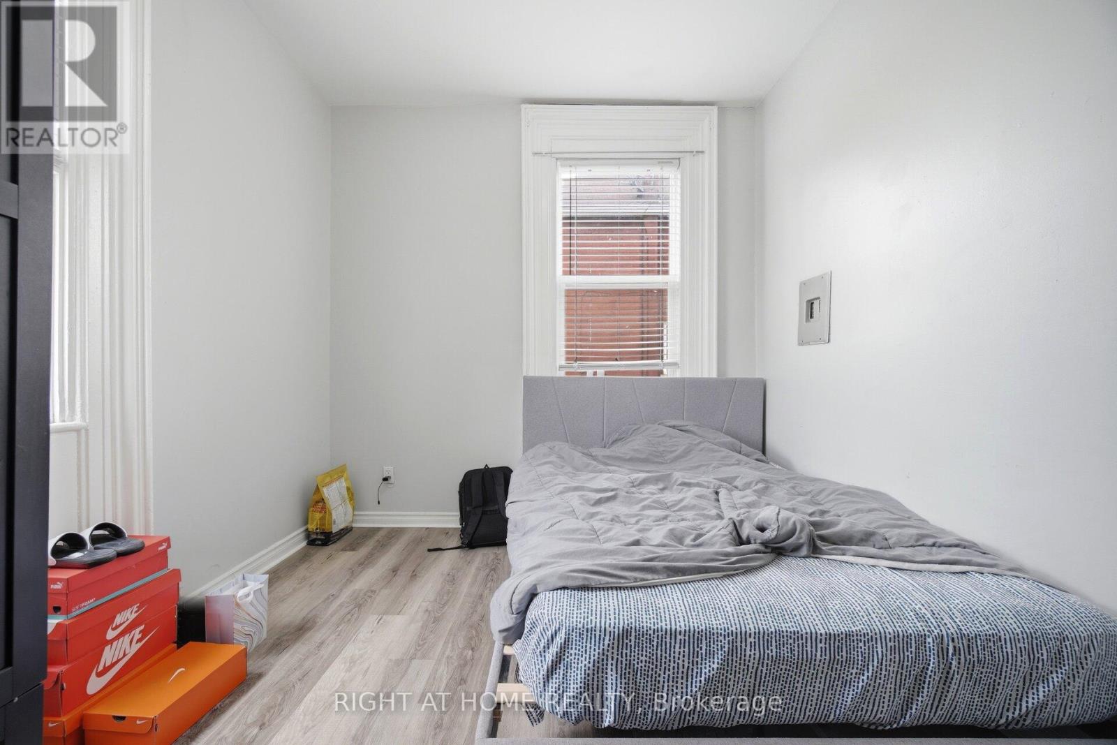 190 SHERIDAN STREET - 23