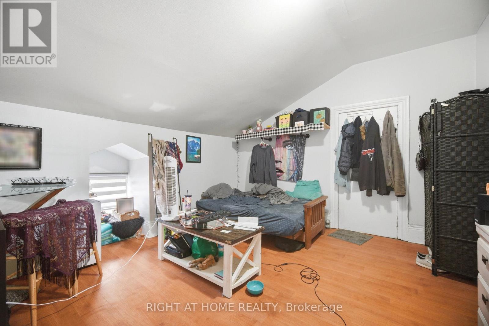 190 SHERIDAN STREET - 42