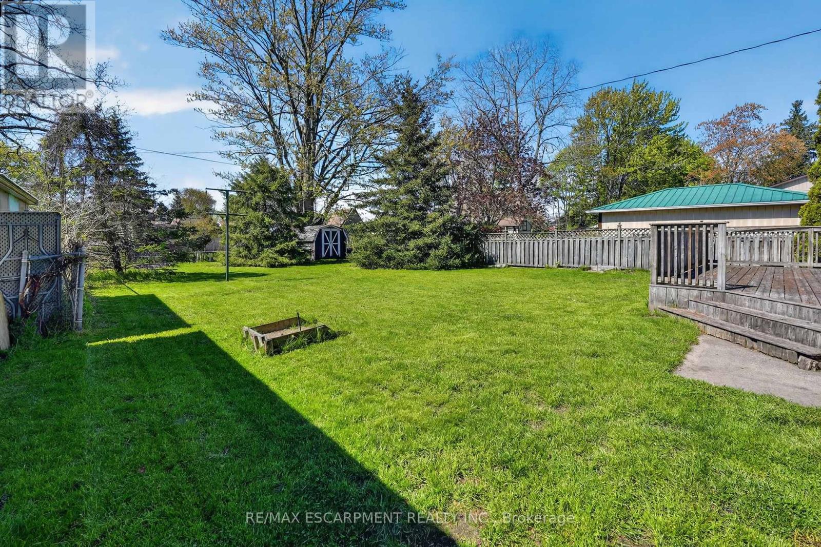 520 ALDER STREET E - 15