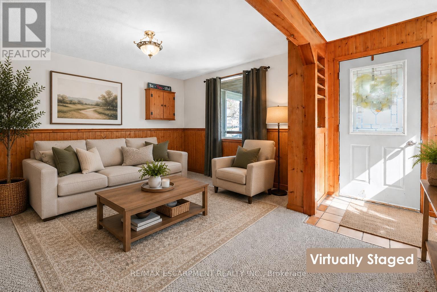 520 ALDER STREET E - Image 3