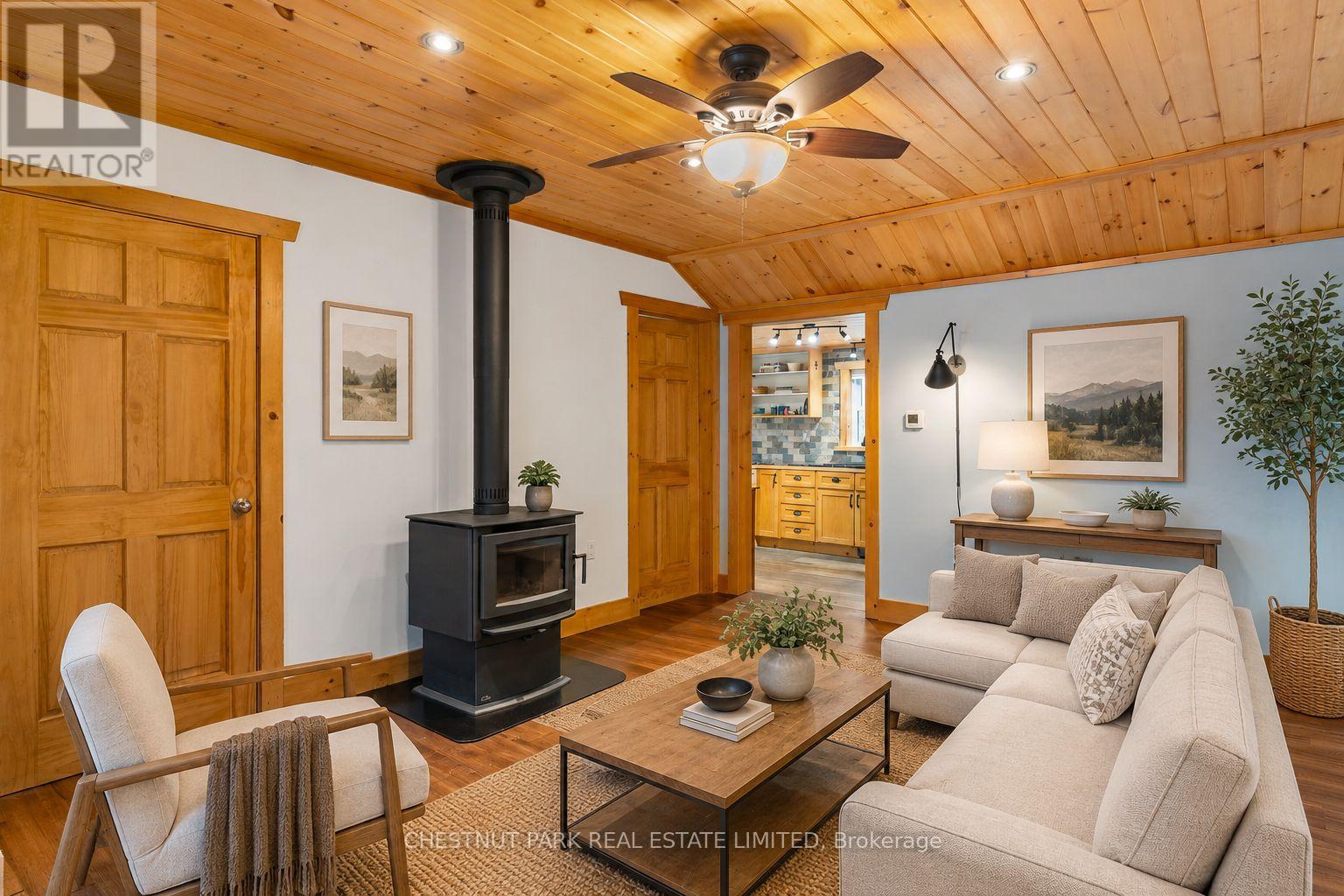 318 HIGHLAND STREET - 14