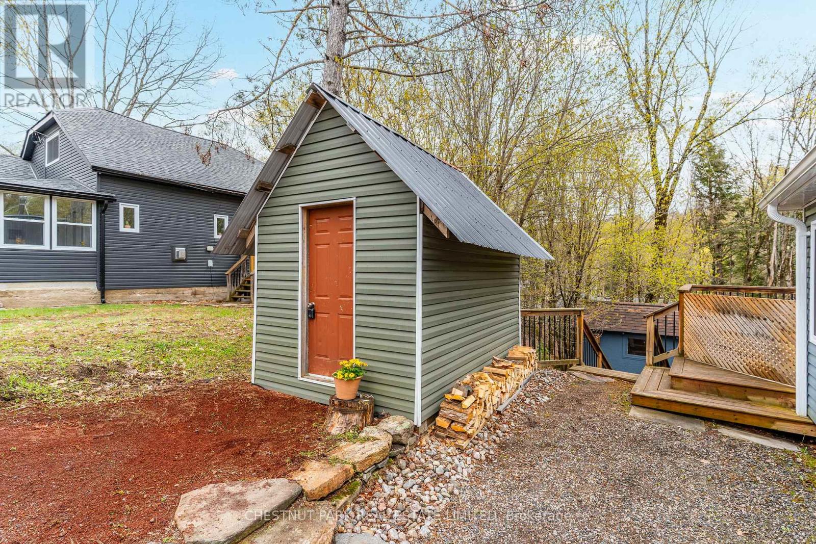 318 HIGHLAND STREET - 23
