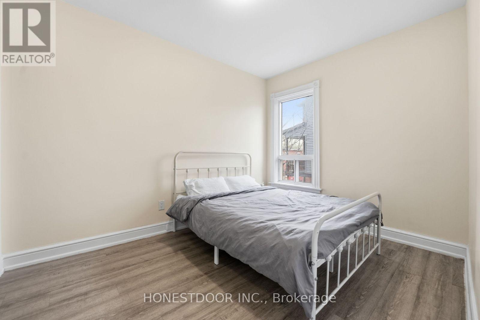 74 TISDALE STREET N - 31