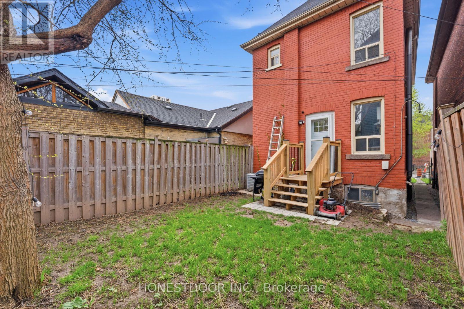 74 TISDALE STREET N - 39