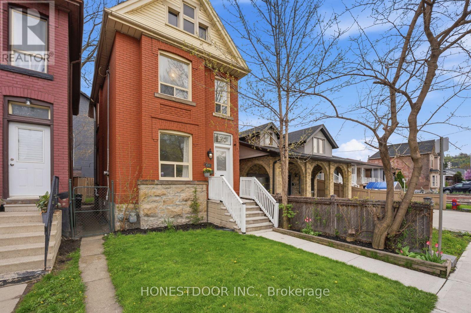 74 TISDALE STREET N - 5