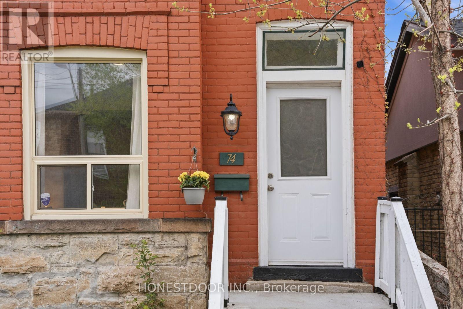 74 TISDALE STREET N - 6