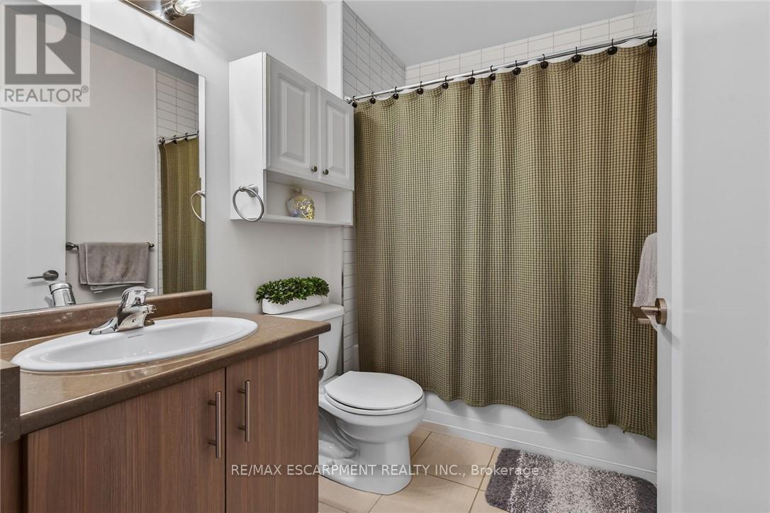 #516 10 CONCORD PLACE - 24