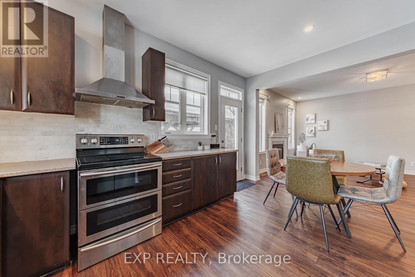 601 ROSEHILL AVENUE - 7