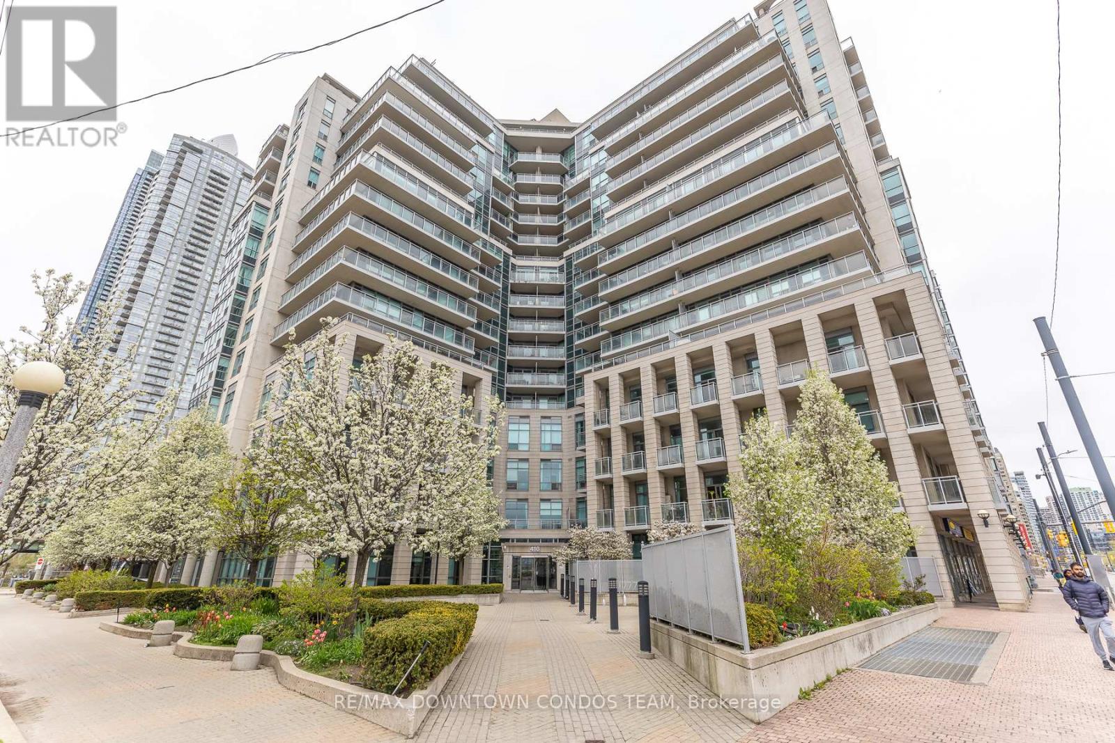 #404 410 QUEENS QUAY W - Image 3