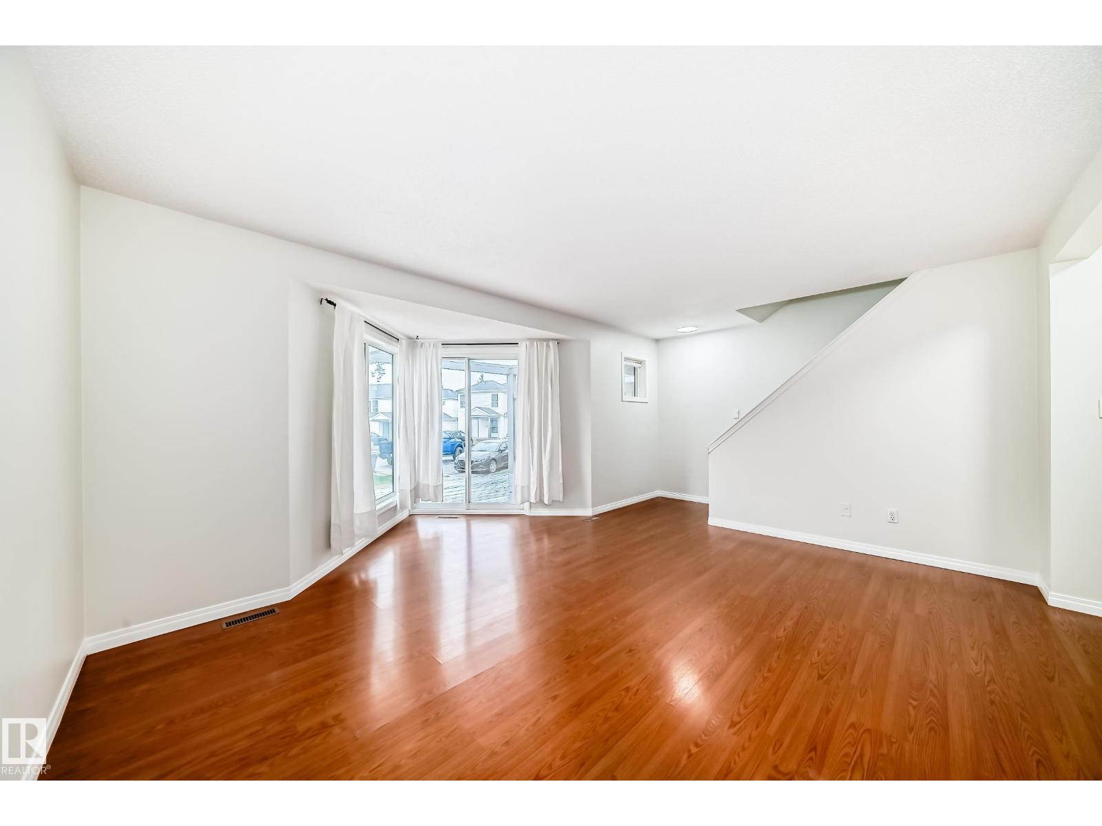 #28 603 YOUVILLE DR E NW - 21