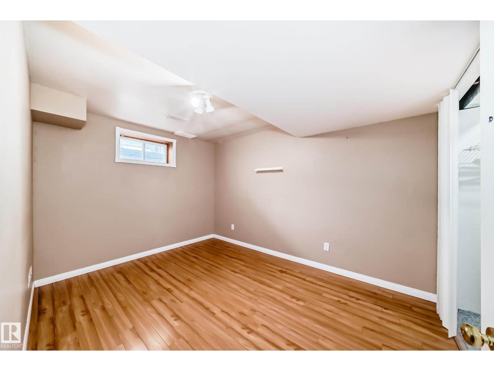 #28 603 YOUVILLE DR E NW - 43