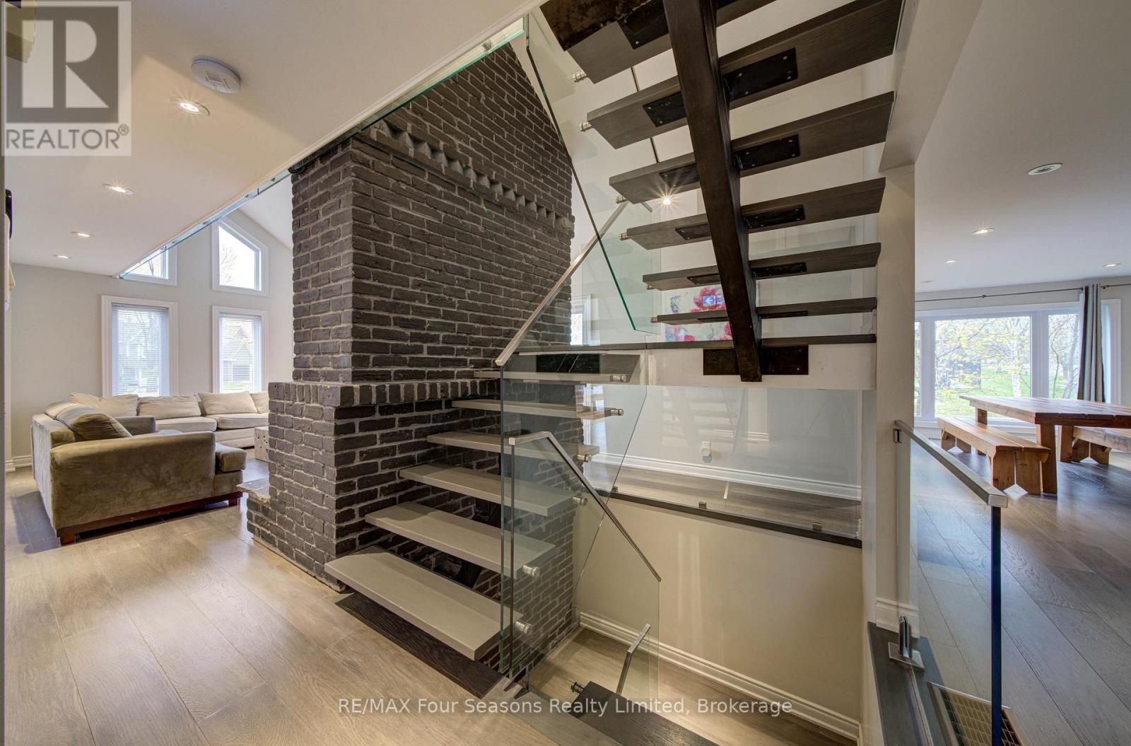 103 BIRCH VIEW TRAIL - 23