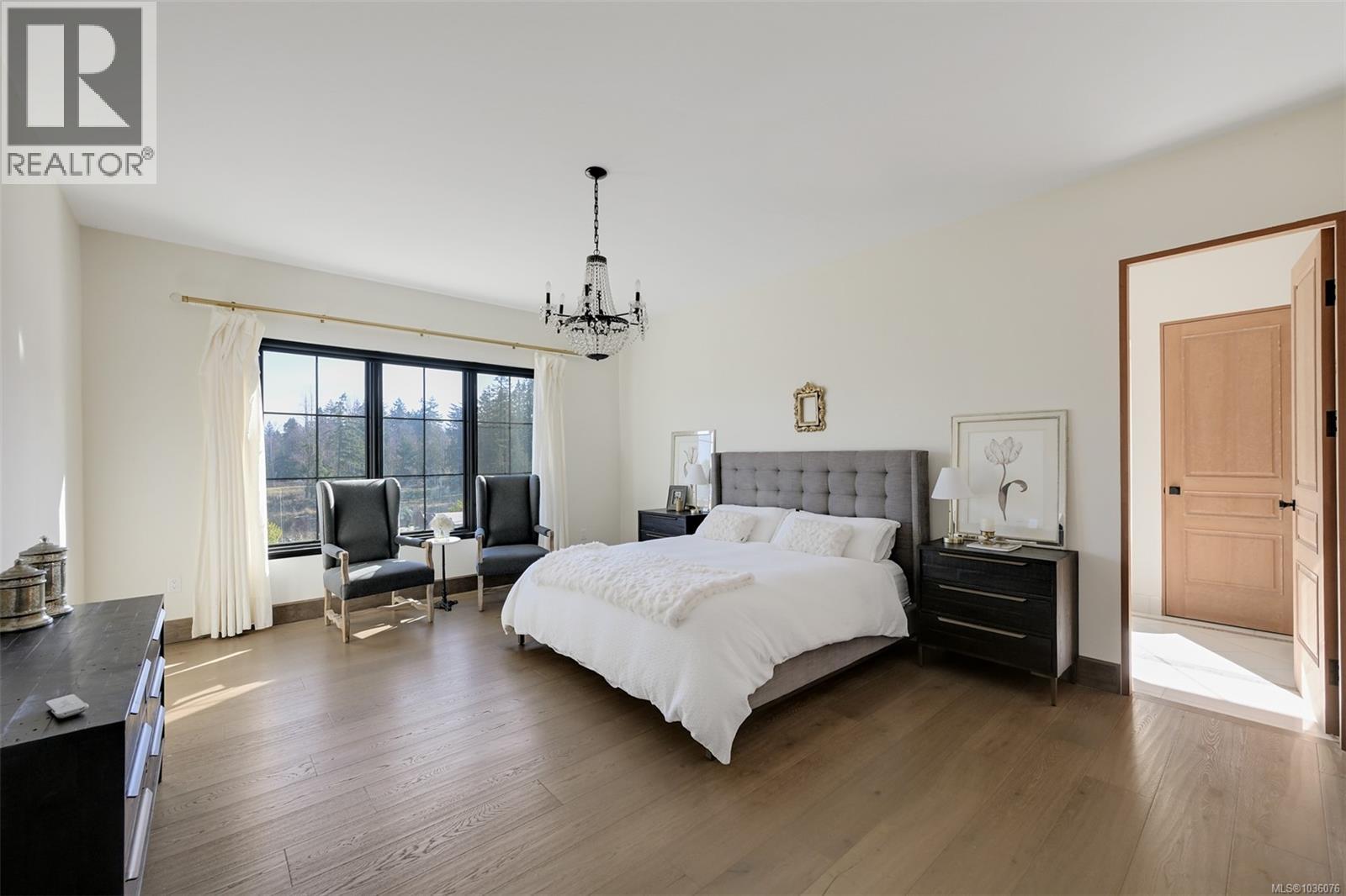 4939 Waters Rd - 19