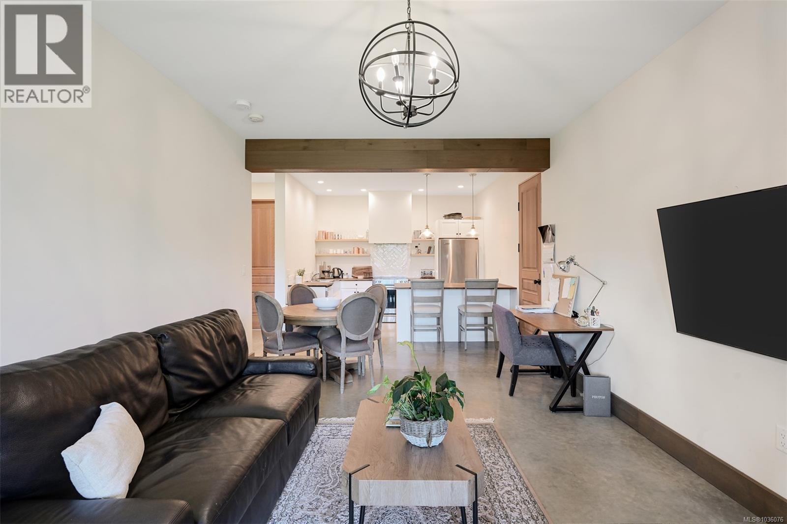 4939 Waters Rd - 50