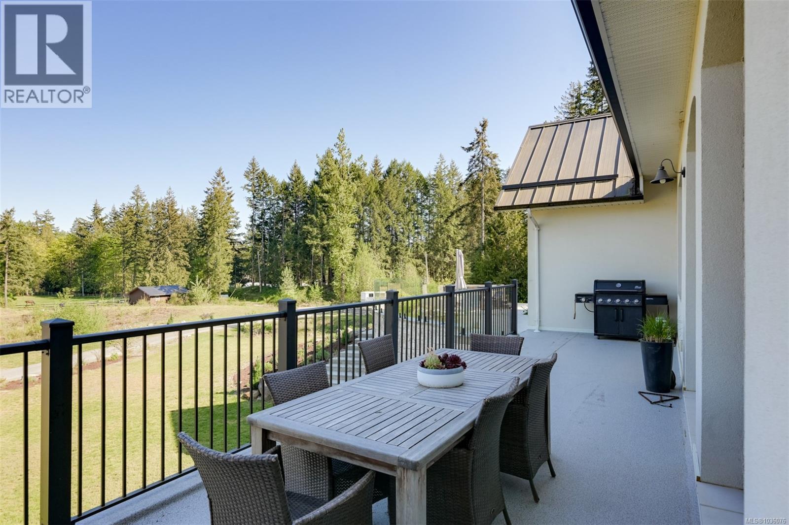 4939 Waters Rd - 54