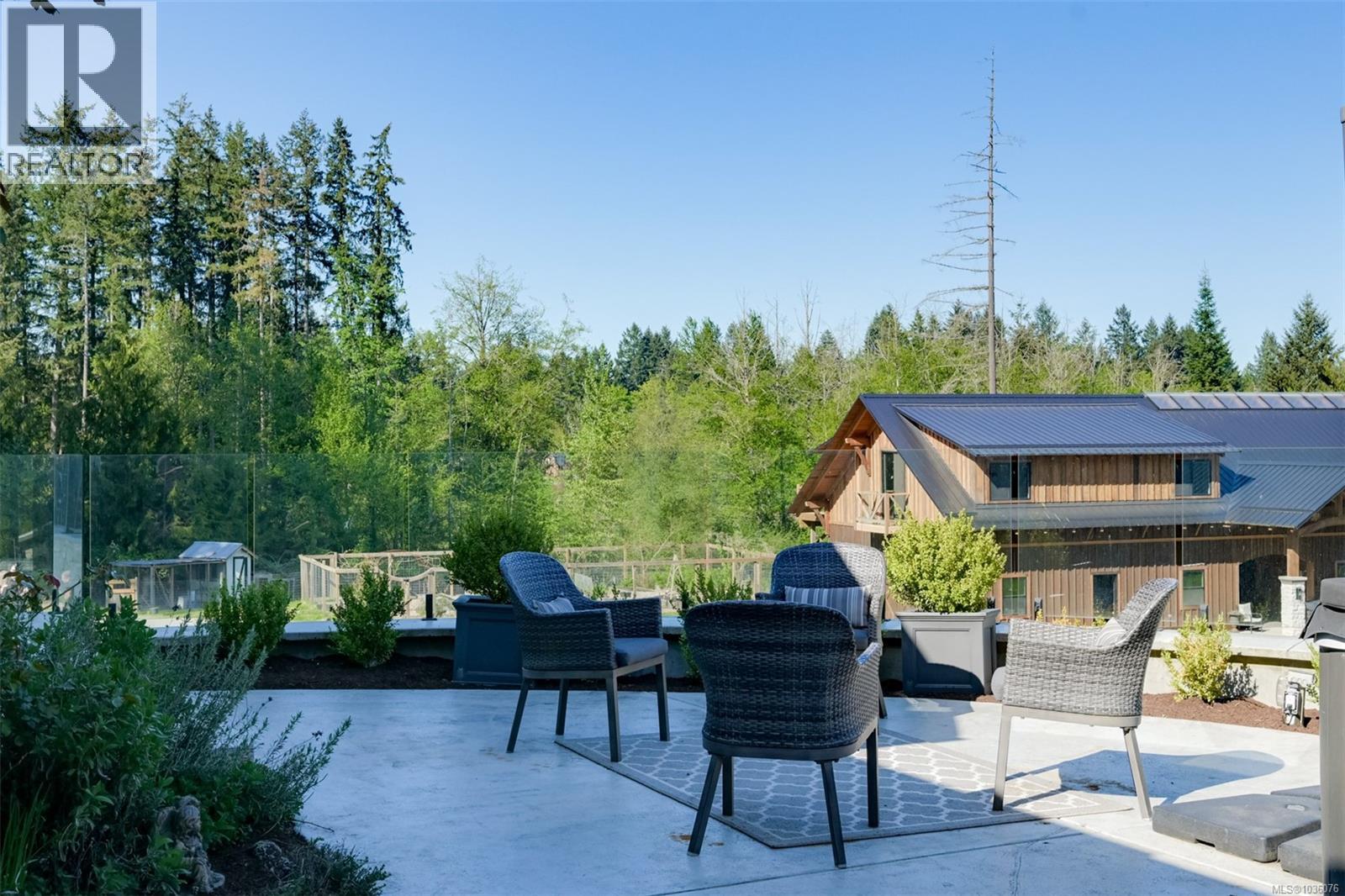 4939 Waters Rd - 57