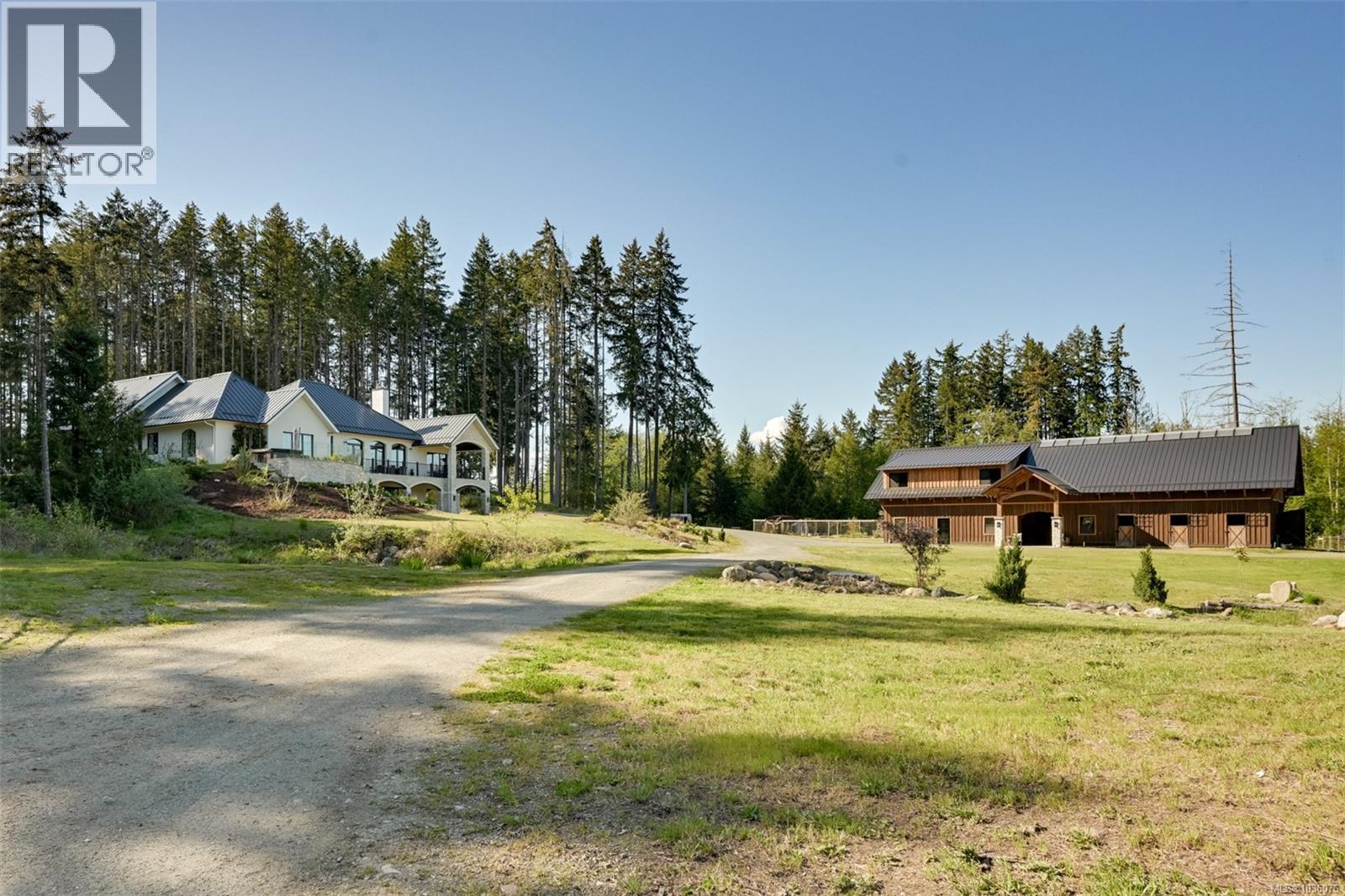 4939 Waters Rd - 91