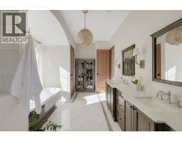 4939 Waters Rd, Duncan, BC V9L6S9 Photo 73