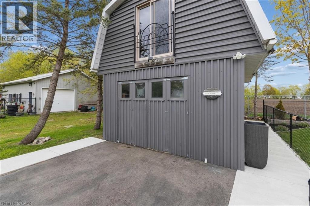 2739 KRESSLER Road - 40