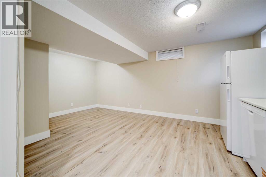 1216 Henderson Lake Boulevard S - 32