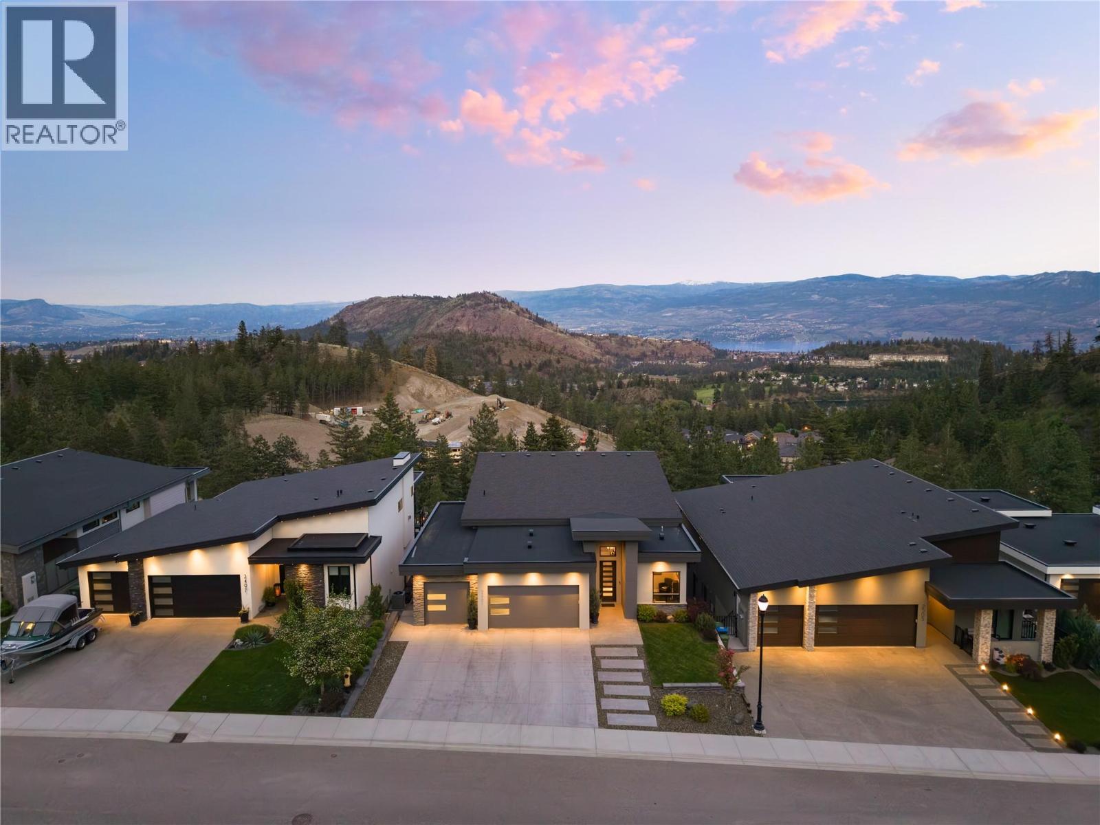 2501 Tallus Heights Drive - 70
