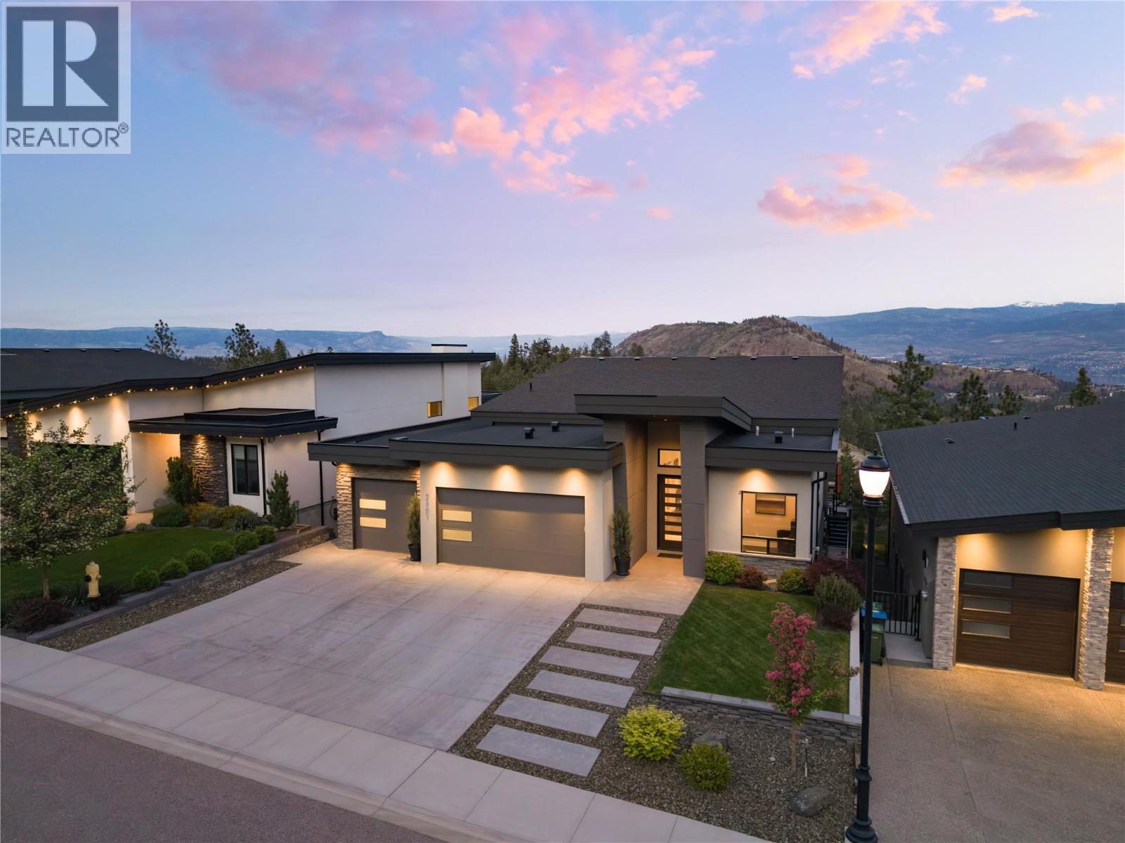 2501 Tallus Heights Drive - 66