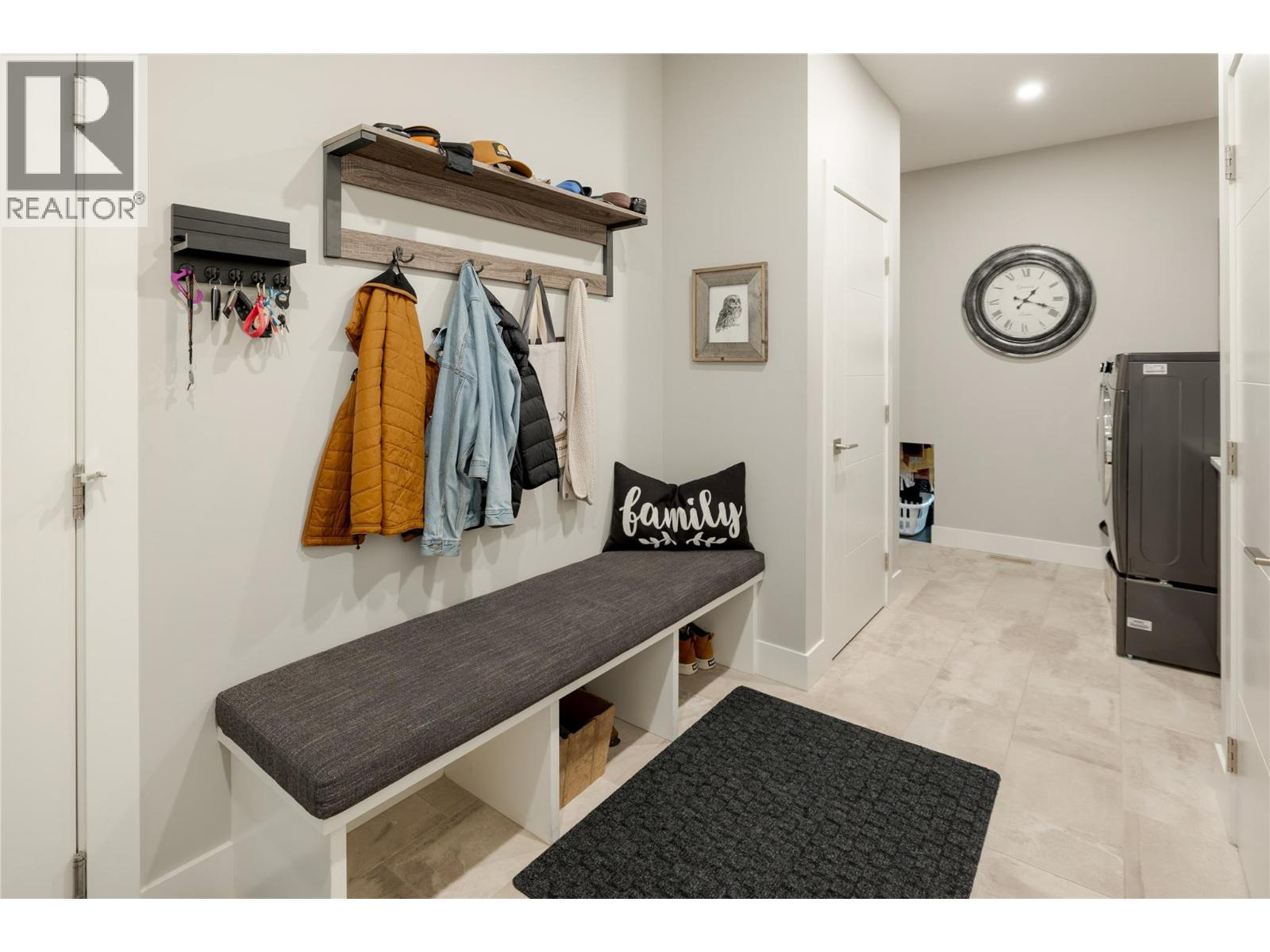 2501 Tallus Heights Drive - 38
