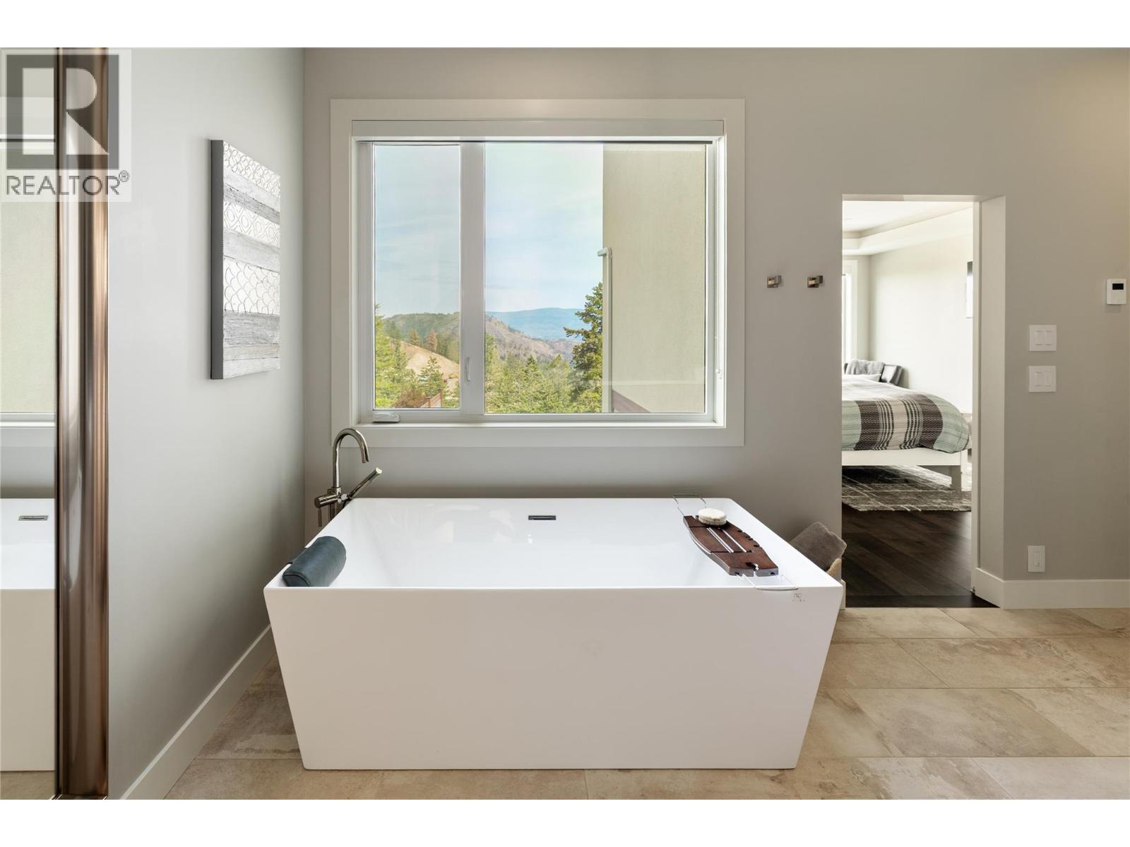 2501 Tallus Heights Drive - 31