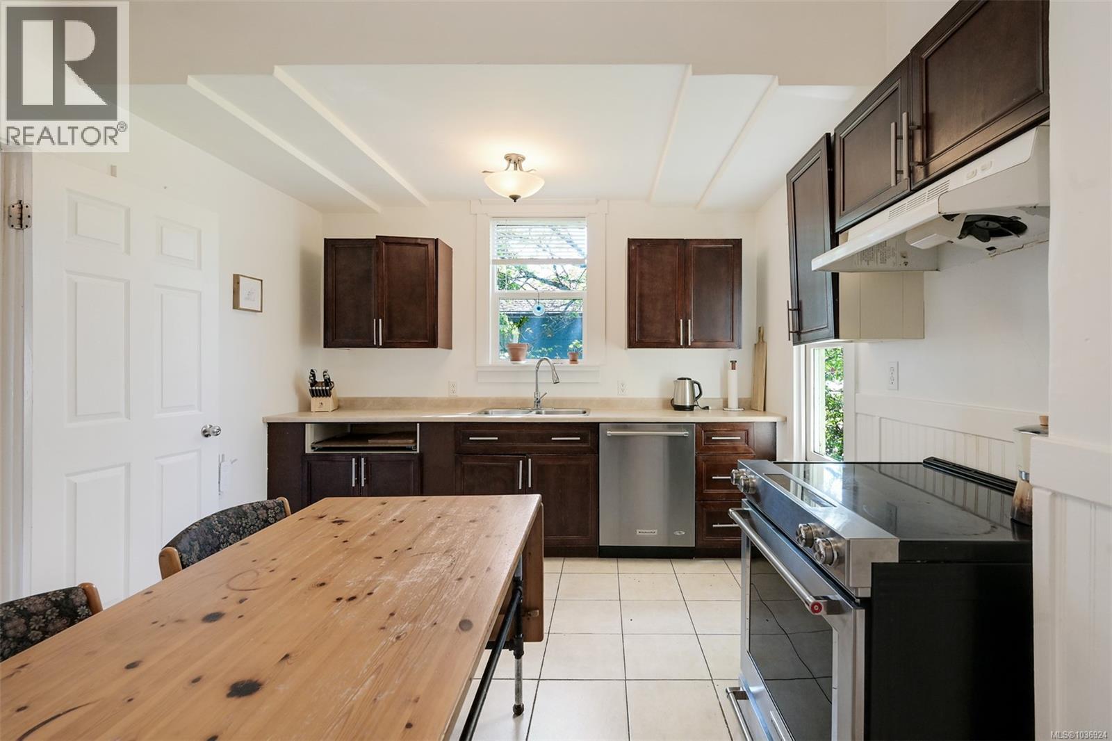 3091 Carroll St - 19