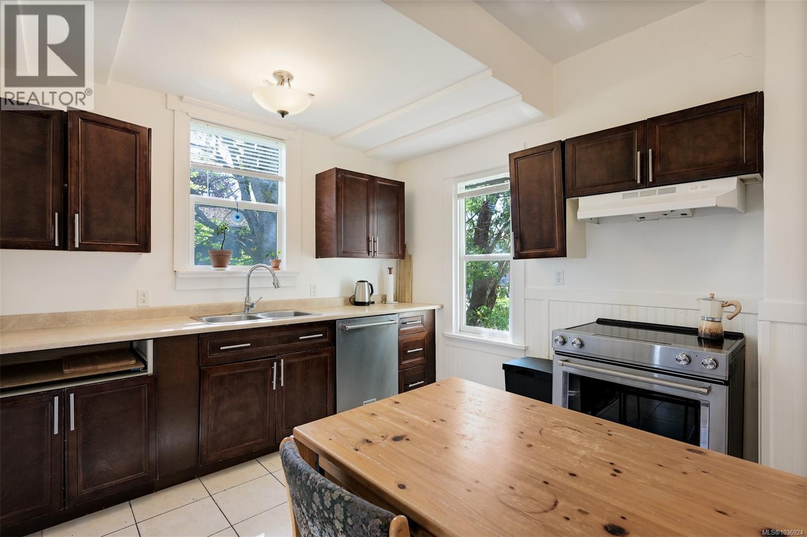 3091 Carroll St - 20