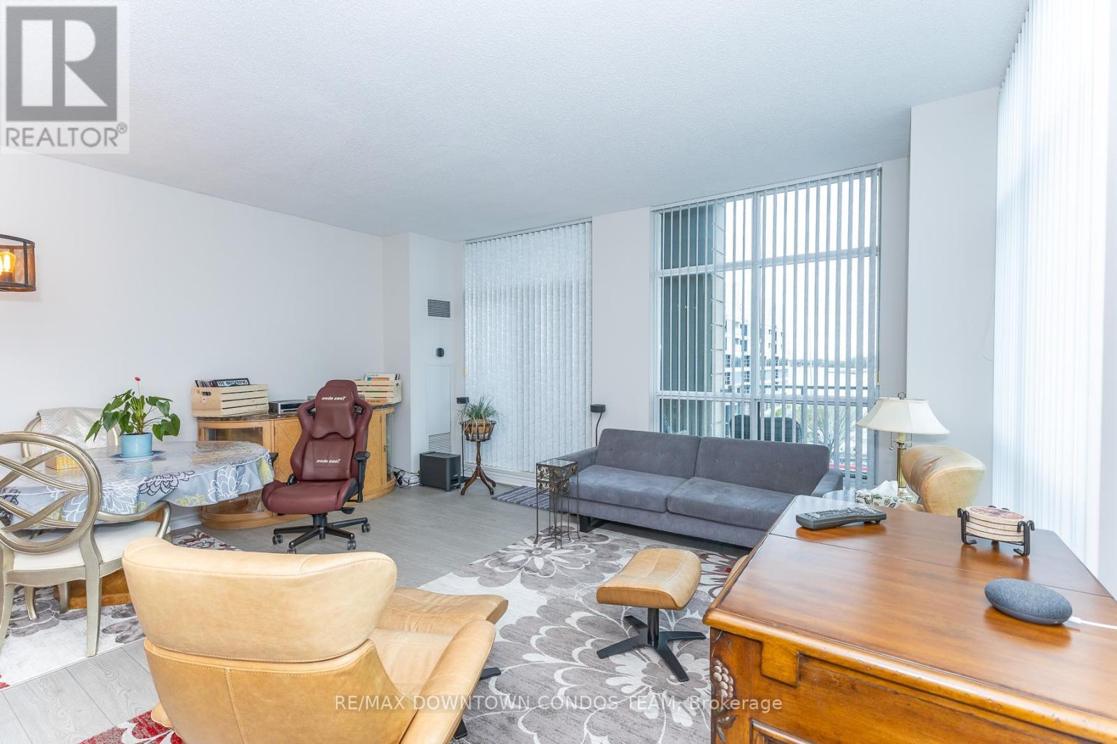 #404 410 QUEENS QUAY W - 23