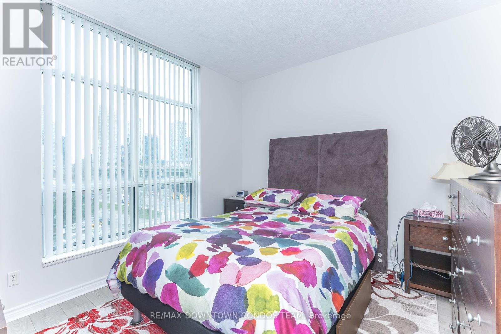 #404 410 QUEENS QUAY W - 28
