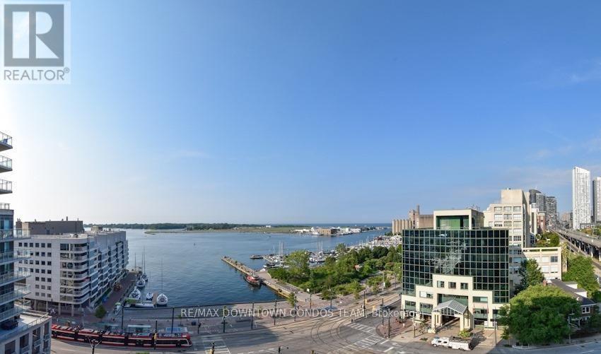 #404 410 QUEENS QUAY W - 42