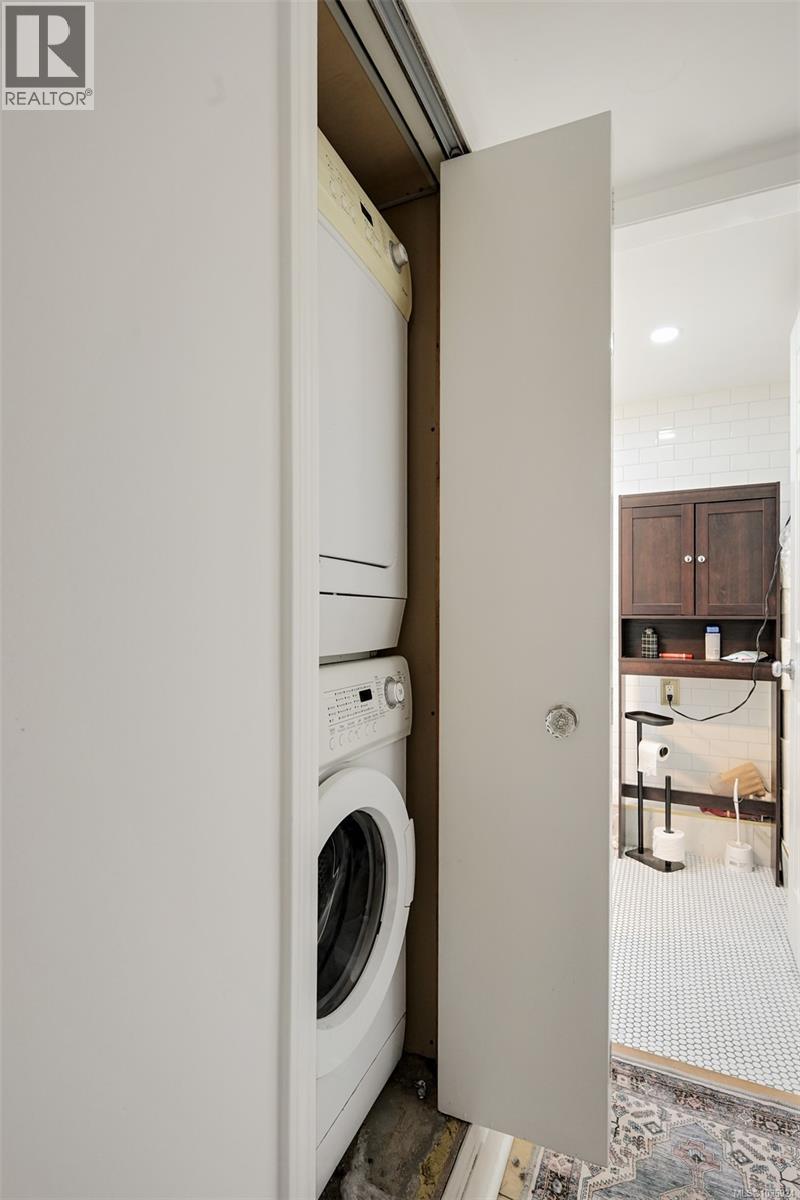 3091 Carroll St - 49