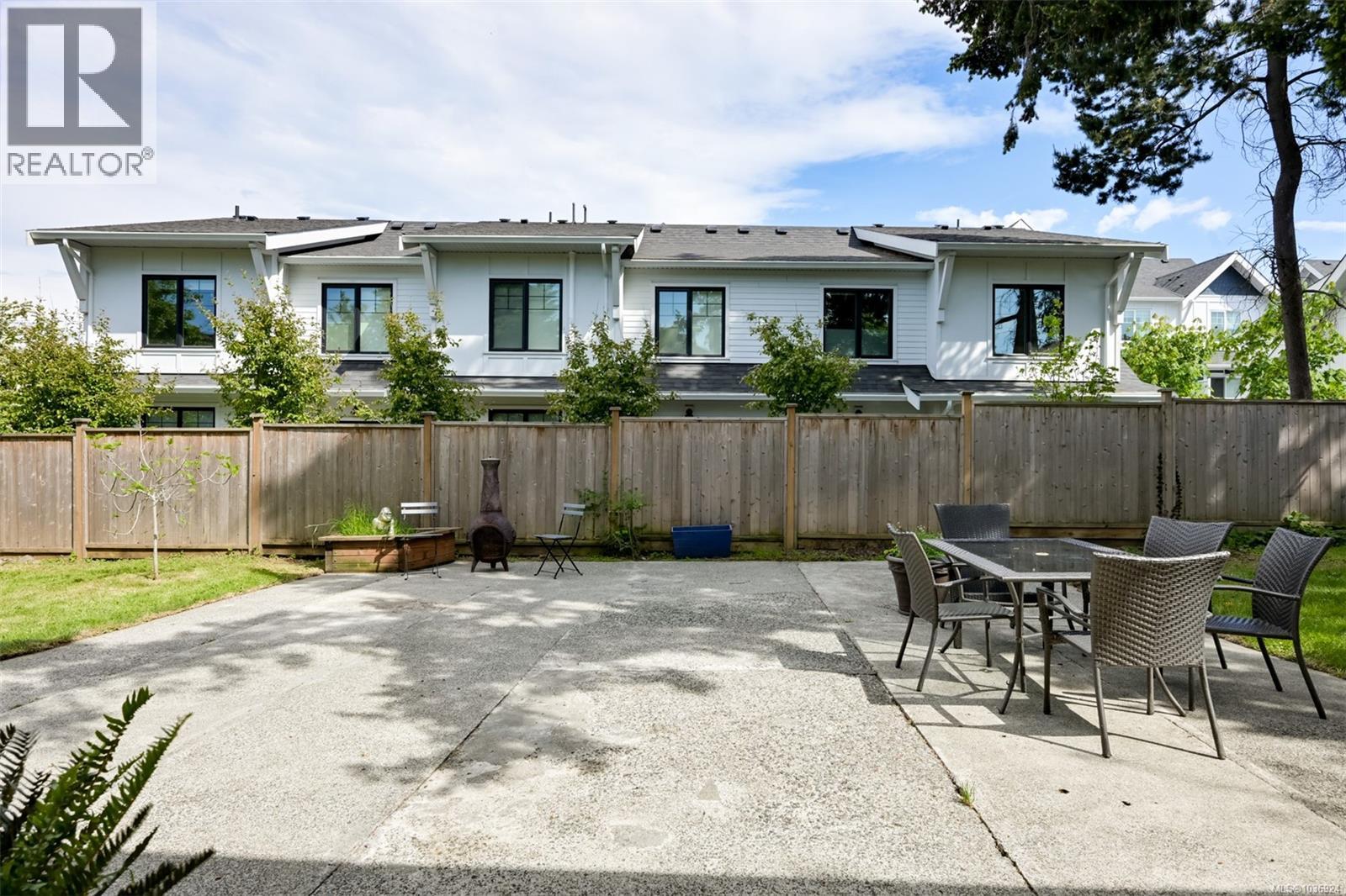 3091 Carroll St - 53