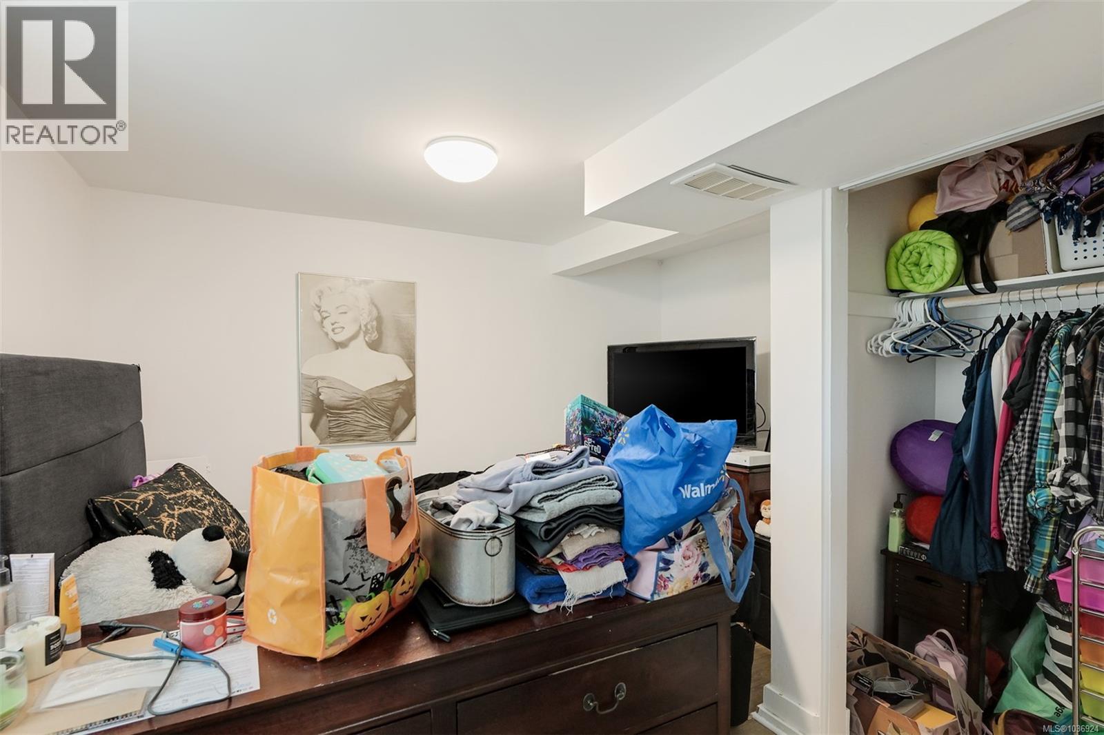 3091 Carroll St - 48