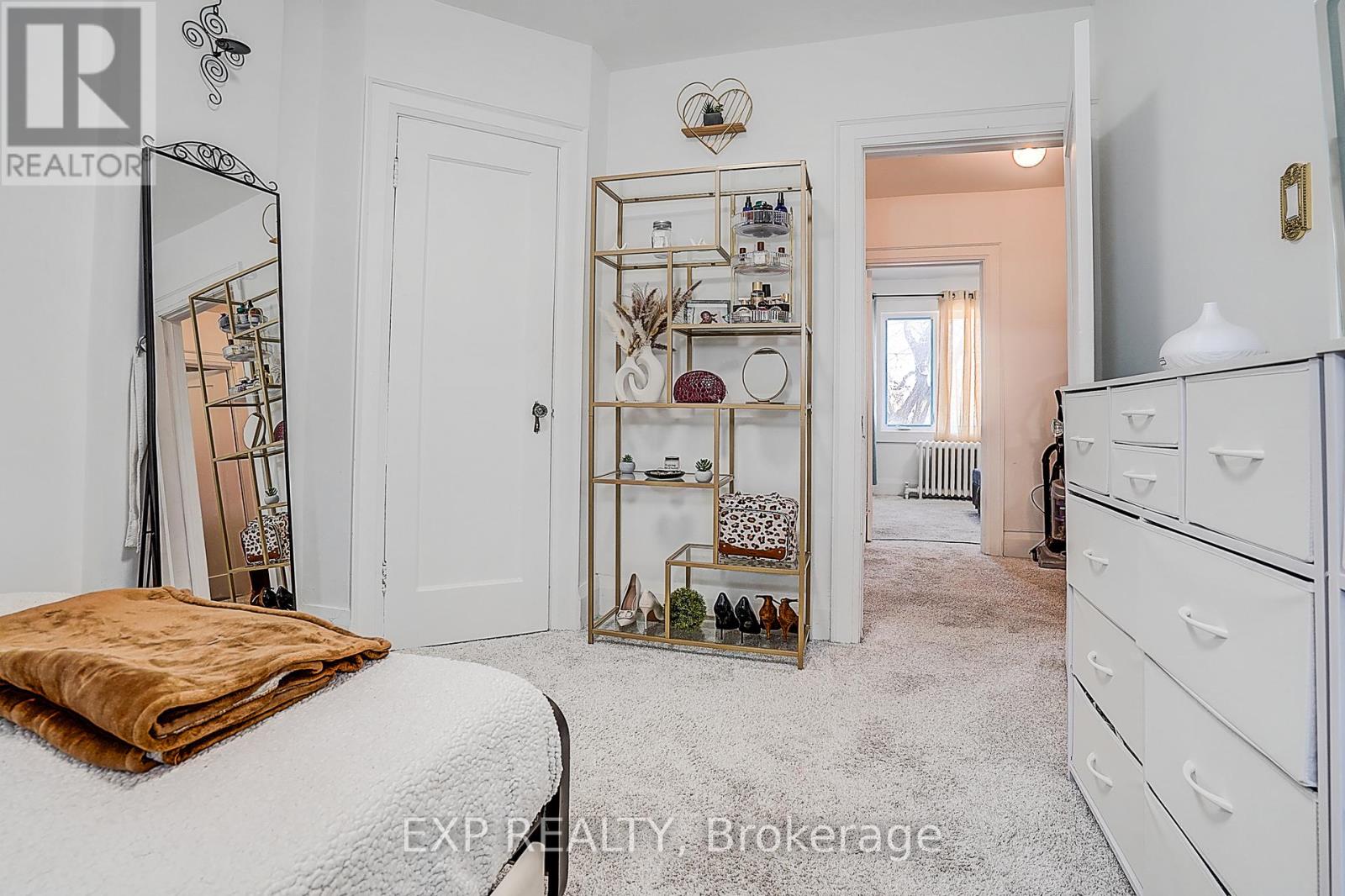 342 GLENHOLME AVENUE - 16
