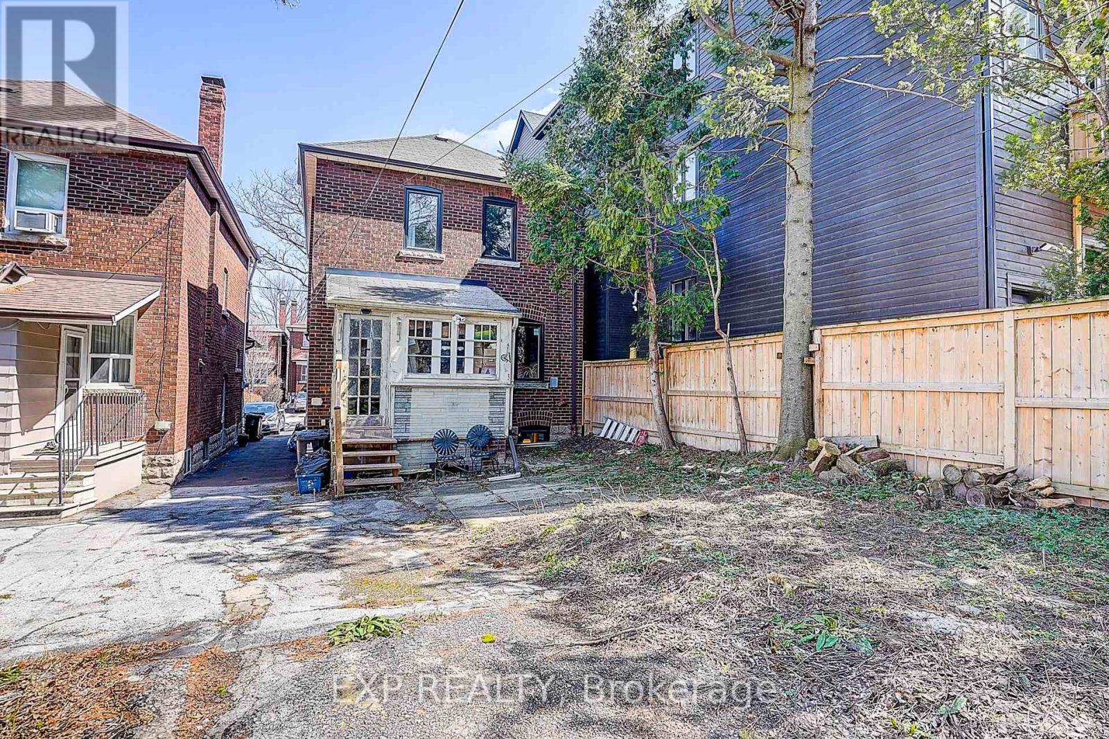 342 GLENHOLME AVENUE - 34